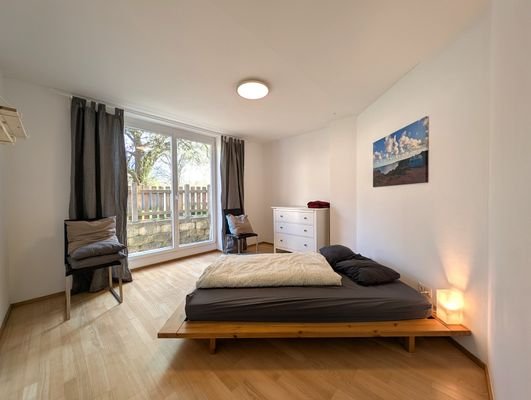2. Schlafzimmer