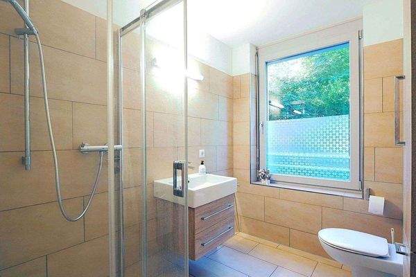 Bad Gäste P5140091 V2.jpg