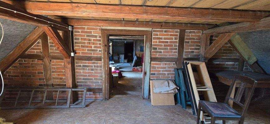 Dachboden ausbaufähig