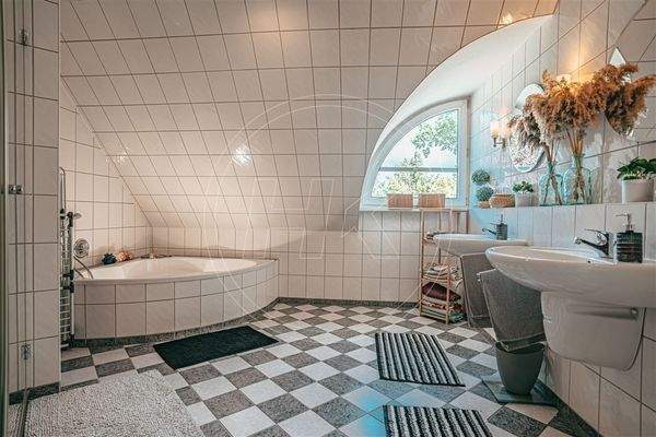 helles Tageslichtbad