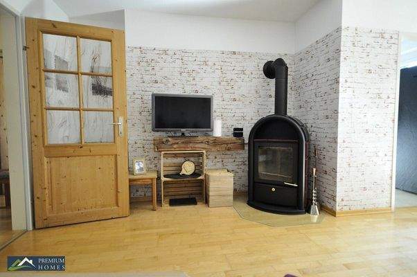 WÖRGL - Anlage-Objekt - Wohnzimmerblick