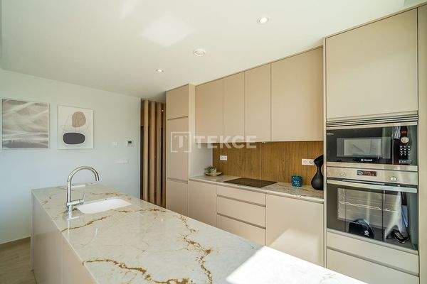 Elegant Villas with Pools in Vistabella Golf Resort