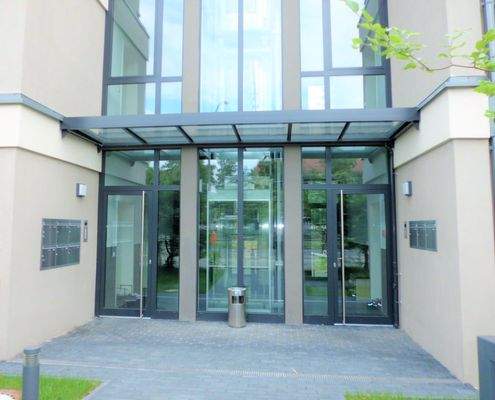 Pepräsentativer Eingangsbereich!