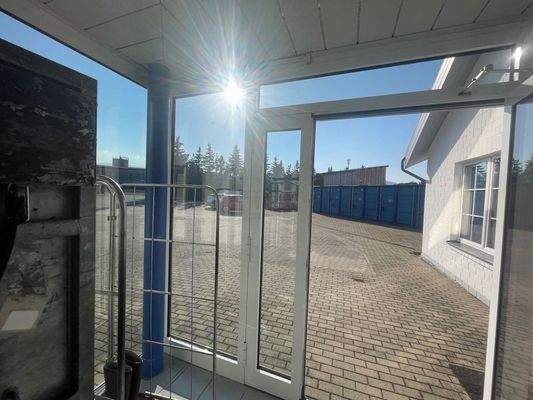 004020156800_302_348_13052025190337361