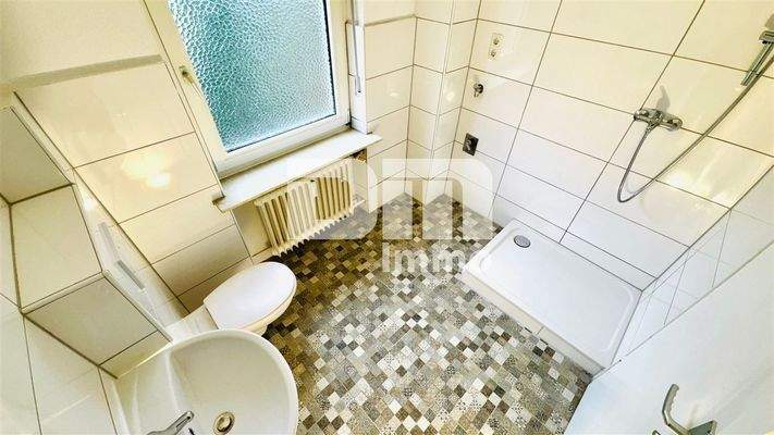 EG Badezimmer 2 / Dusche 