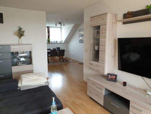 Wohnbereich Richtung Esszimmer