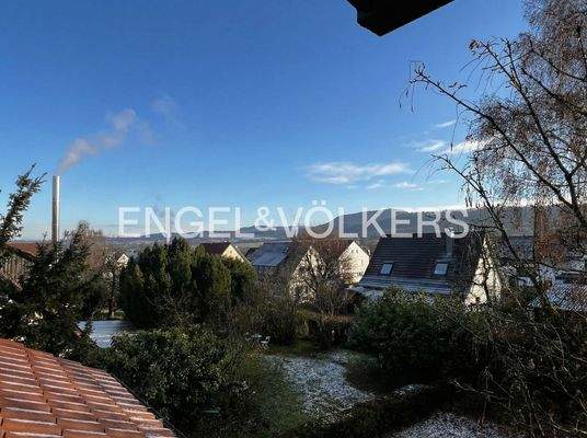 Herrliche Aussicht vom Balkon im DG