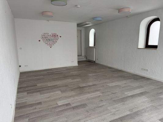 Büro-/ Verkaufsfläche