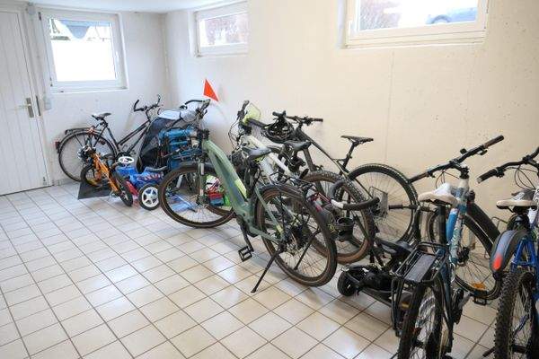 Gemeinsamer Fahrradraum im UG