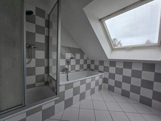 Radebeul- Rosenstr.7 DG Bad