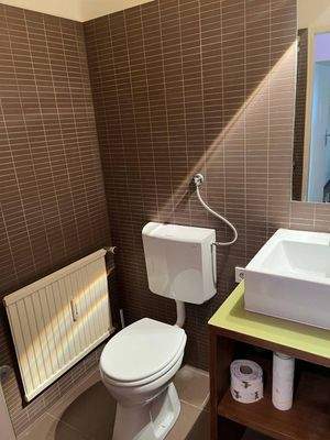 87947bc8-386c-49e2-b