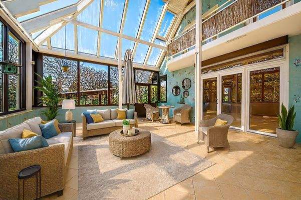 200-8560_Wintergarten-3_gestaged