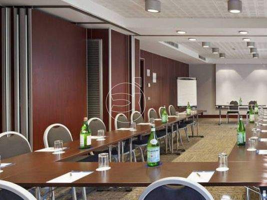 Businesshotel mit 244 Zimmern