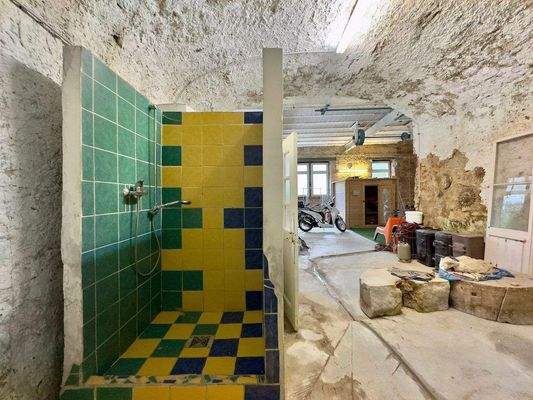 EG - Fabrik-Loft - 125qm - ca. 4m Rauhöhe