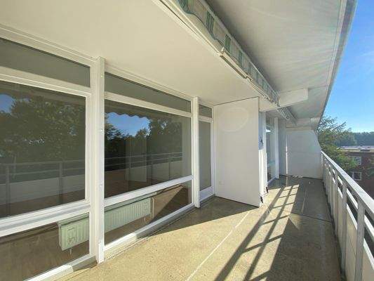 Schöner, großer Balkon