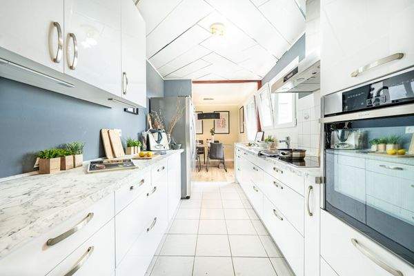 Inkl. elektrischer Geräte