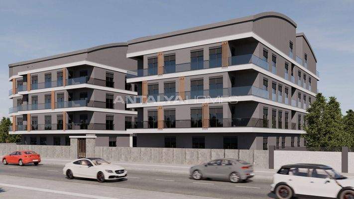 Apartments Near the Sea and Amenities in Antalya Muratpasa