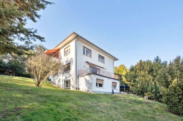 Ansicht vorne Haupthaus 