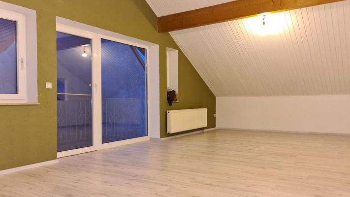 Großes Wohn-Esszimmer