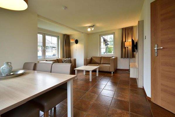 Freistehendes 4-Personen-Ferienhaus mit neuer Küche und 2 Bädern im Ferienresort Cochem033