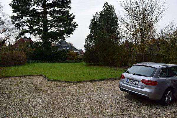 Stellplätze u. Garten