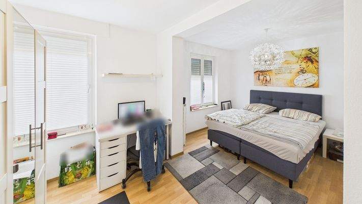 CAM01984G0-PR0520-STILL002