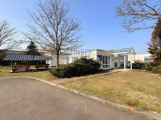 ffe4af87-96cb-4aaa-9fe0-981f145d8808-1901141435-fotor-202507281267