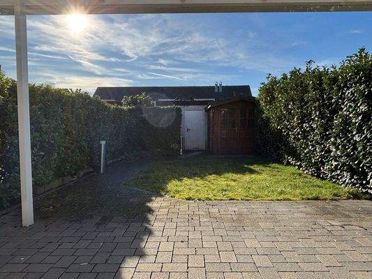 08 EG Terrasse Garagenzugang