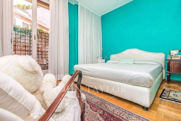 Bedroom Wooden floor