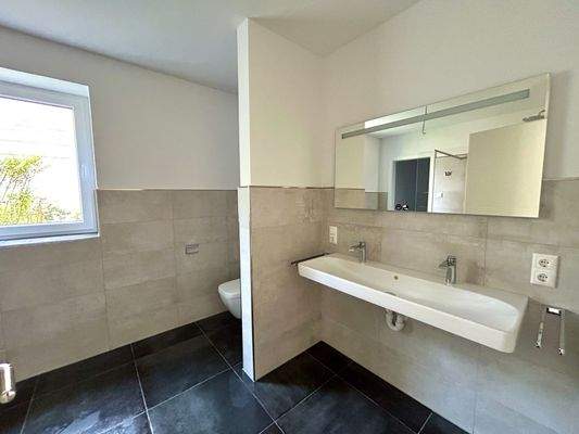 Badezimmer UG