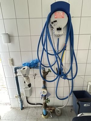 Desinfektions- und Reinigungsanlage