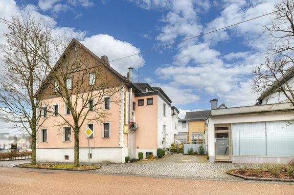 Objekt und Ladenlokal