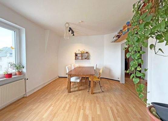 Esszimmer mit Flurbereich (2.OG)