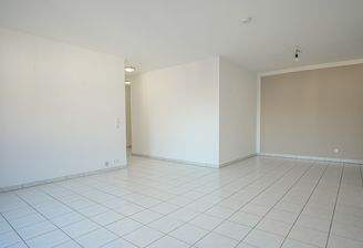 Wohnraum mit Essecke