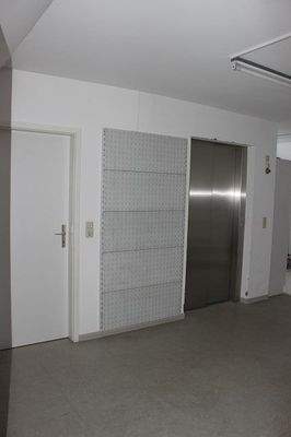 WC und Fahrstuhl