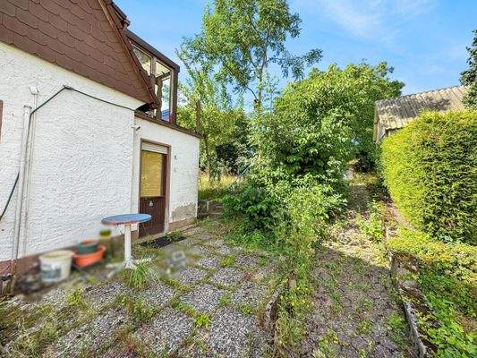 Außenterrasse angrenzend zur Küche