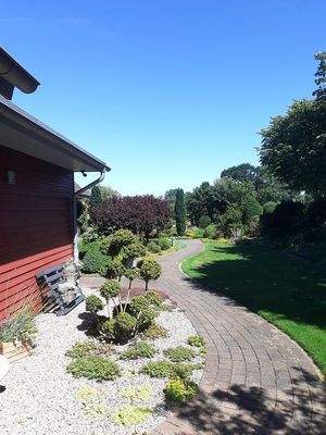Vorgarten zum Haupthaus
