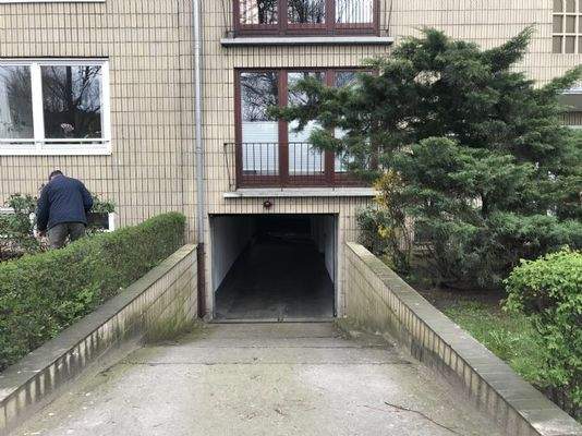 Einfahrt zur Tiefgarage