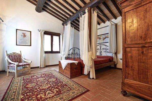 PHOTO-2025-05-26-20-54-24 18.jpg