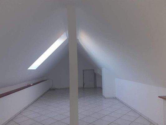 sehr großer Abstellraum