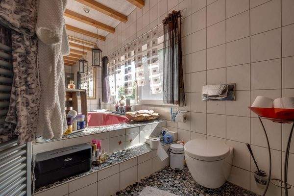 Badezimmer OG Haupthaus