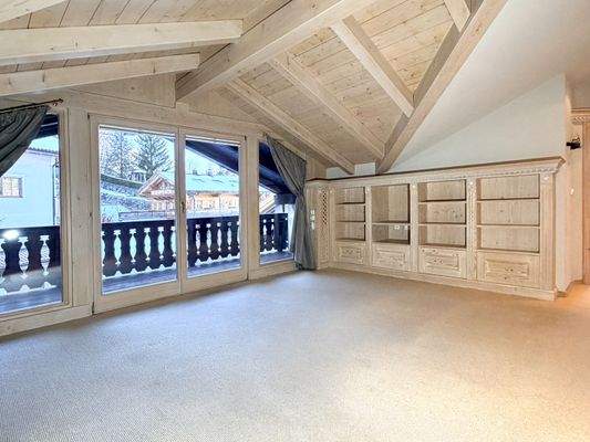 Wohnzimmer (Dachgeschoss)