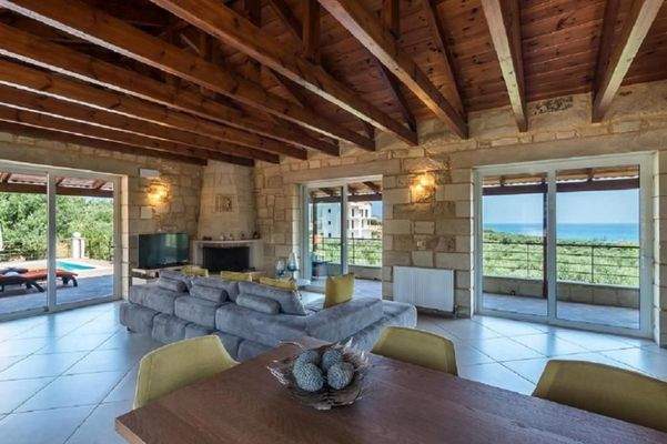 Kreta, Agia Marina: Luxuriöse Steinvilla mit Meer- und Sonnenuntergangsblick zu verkaufen