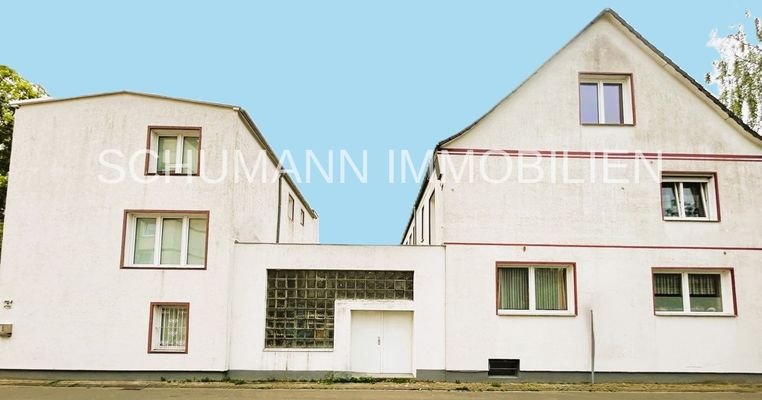 Wohnhaus und Einfamilienhaus_Adalbertplatz
