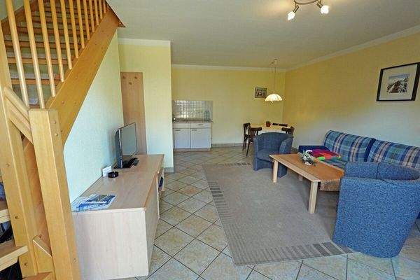 FeWo 10 Blick in den Wohnbereich