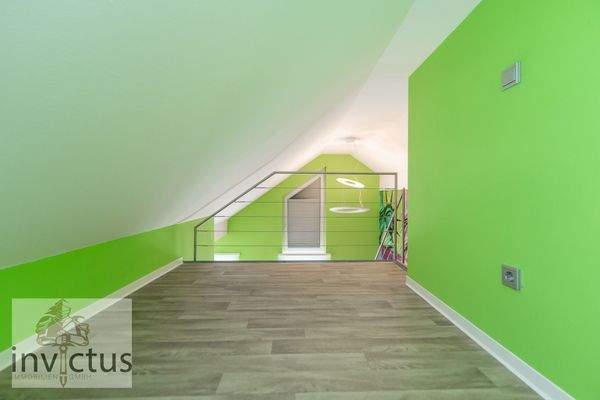 Zimmer 4 - zweite Ebene OG