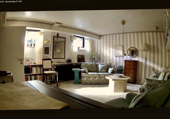 Zimmer im Souterrain