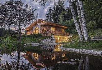 KITZIMMO-Einzigartiges Anwesen mit Blick auf den Schwarzsee - Immobilien Kitzbühel.