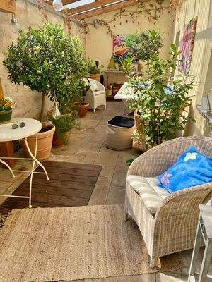 Innenhof Zugang Keller.jpeg