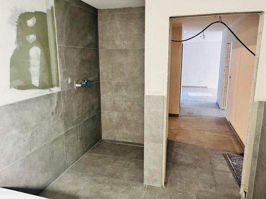 Bad - Souterrainwohnung Nr. 14 im Haus Brüder-Becker-Str. 10a (Bautenstand 10/2025)